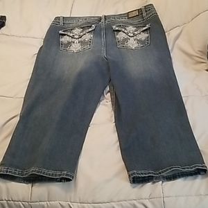 Size 16 capris with bling